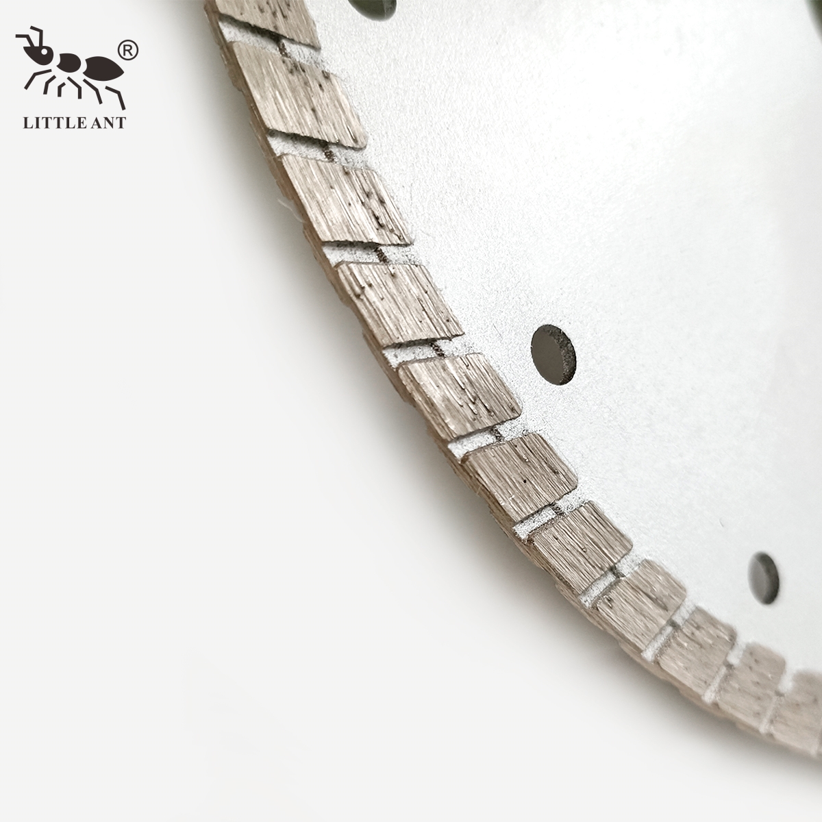 China Wholesale Supplier Hot Press Turbo Diamond Circular Saw Blade Granite Cutting Disc For Stone